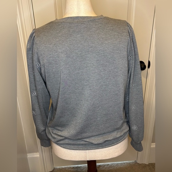 Torrid Gray Relaxed Fit Dolman Top - Picture 3 of 7